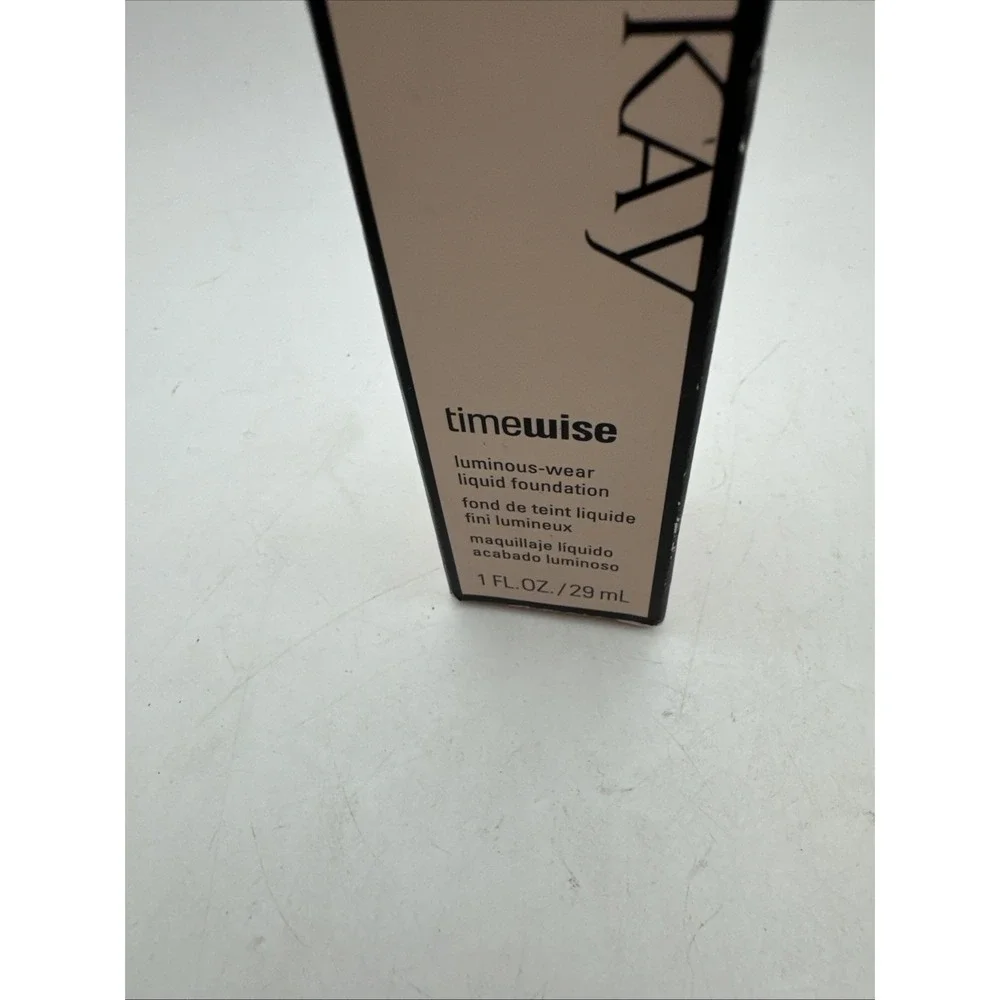 Mary Kay Timewise Luminous Wear Liquid Foundation BEIGE 7 New 1 Fl Oz 038711